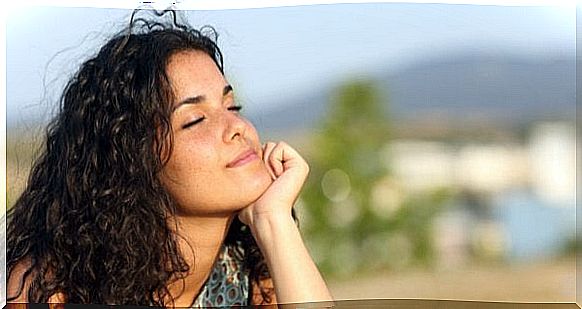 woman thinking about changing her personality