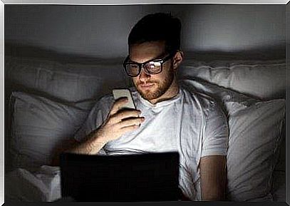 over-stimulation of the brain causing digital insomnia